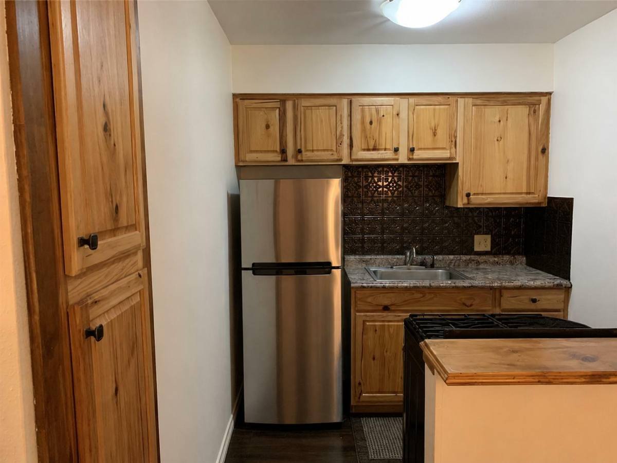 Apartment for rent at 1111 W 10th St #107, Austin, TX 78703
