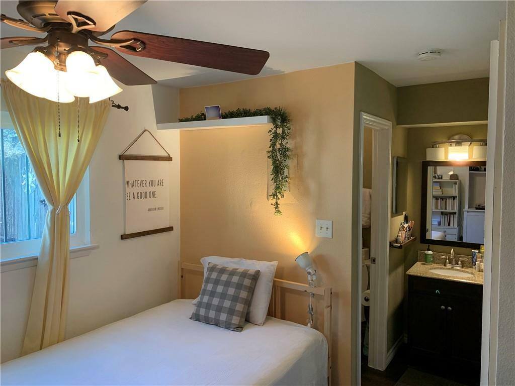 Apartment for rent at 1111 W 10th St #107, Austin, TX 78703