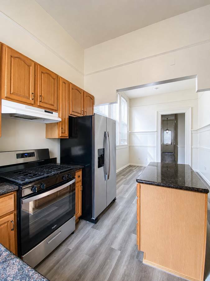 Apartment for rent at 243 Waller St, San Francisco, CA 94102