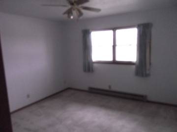 Apartment for rent at 123 2nd Ave SE #2, Oelwein, IA 50662
