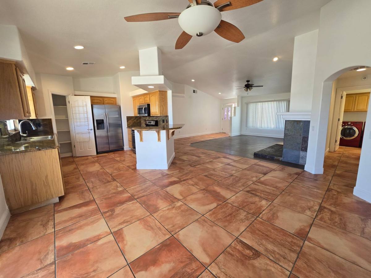 House for rent at 61818 Alta Mesa Dr, Joshua Tree, CA 92252