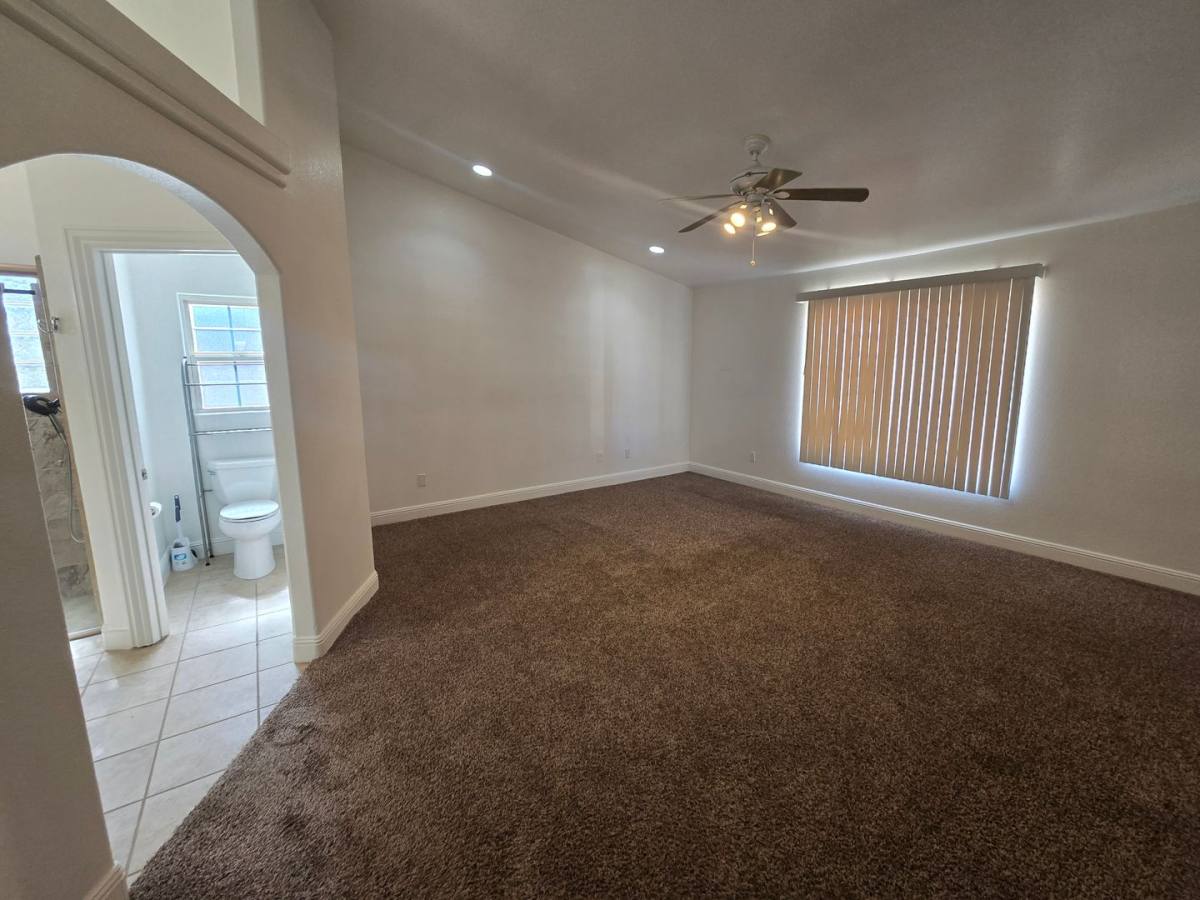 House for rent at 61818 Alta Mesa Dr, Joshua Tree, CA 92252