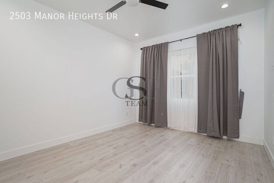 House for rent at 2503 Manor Heights Dr, San Antonio, TX 78231