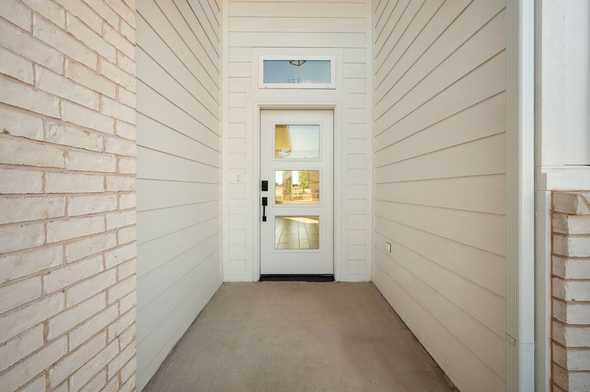 House for rent at 5017 Misty Wood Lane, Mustang, OK 73064