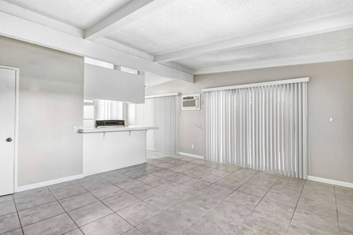Apartment for rent at 930 Stillman Ave, Redlands, CA 92374