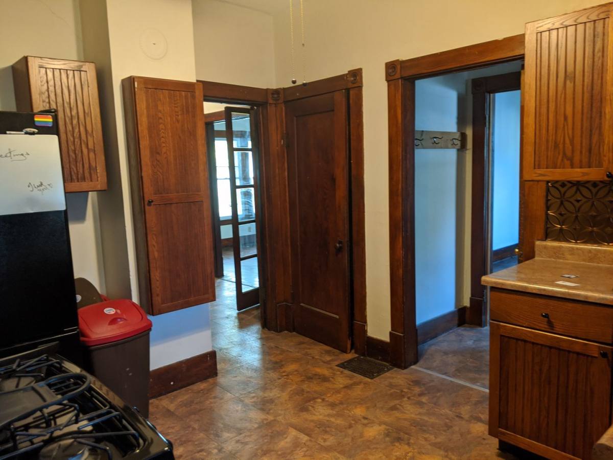 House for rent at 511 16th Ave, East Moline, IL 61244