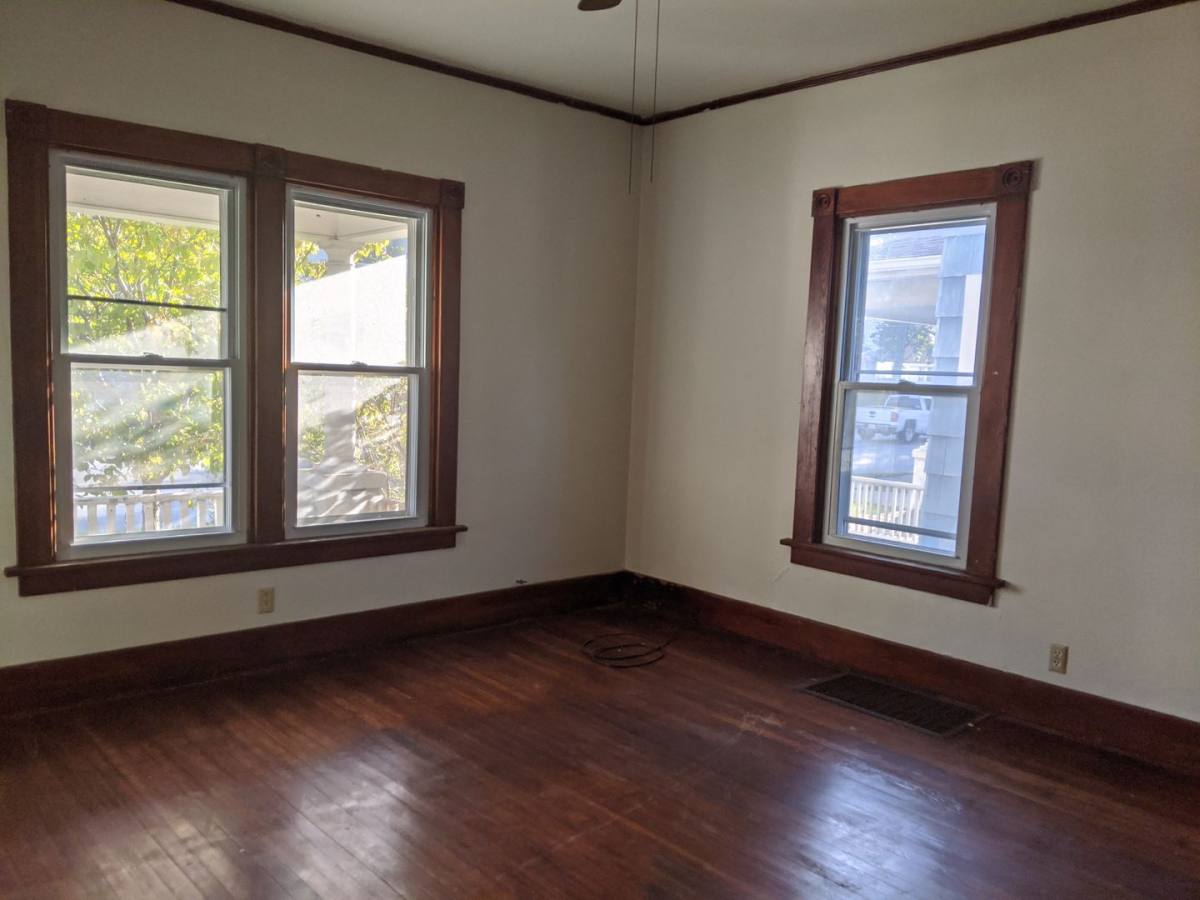 House for rent at 511 16th Ave, East Moline, IL 61244