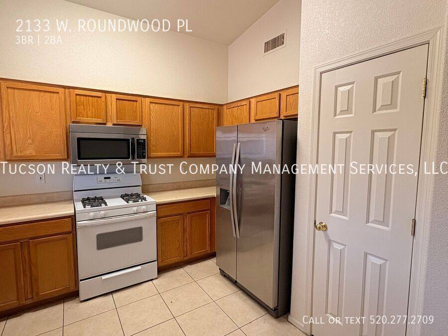 House for rent at 2133 W Roundwood Place, Tucson, AZ 85745
