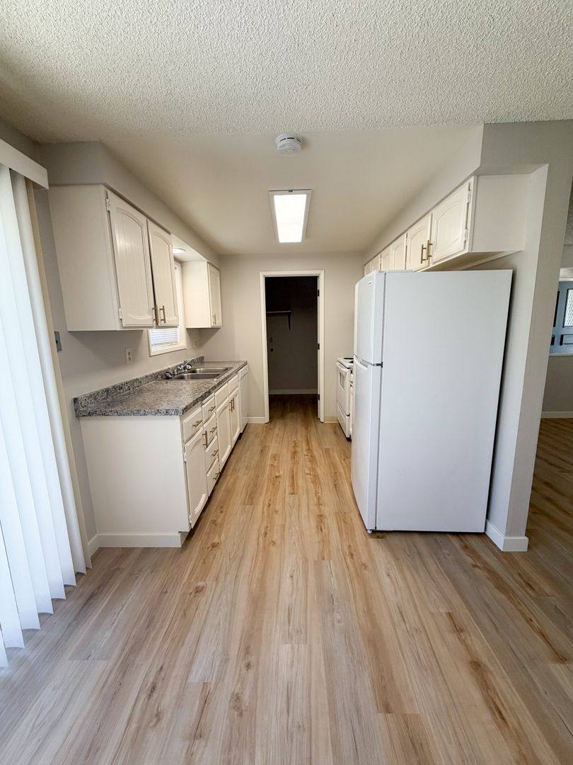 Apartment for rent at 6127 - 6131 Onyx Ave, Klamath Falls, OR 97603