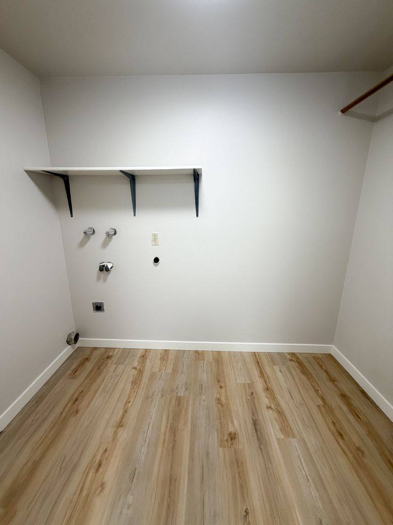 Apartment for rent at 6127 - 6131 Onyx Ave, Klamath Falls, OR 97603