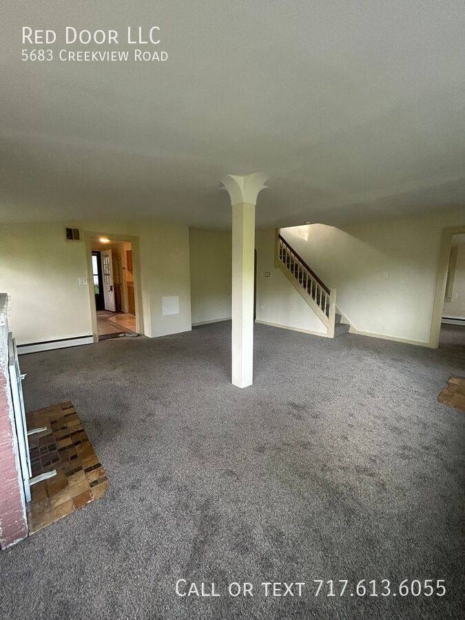 House for rent at 5683 Creekview Rd, Mechanicsburg, PA 17050