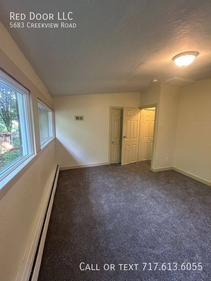 House for rent at 5683 Creekview Rd, Mechanicsburg, PA 17050