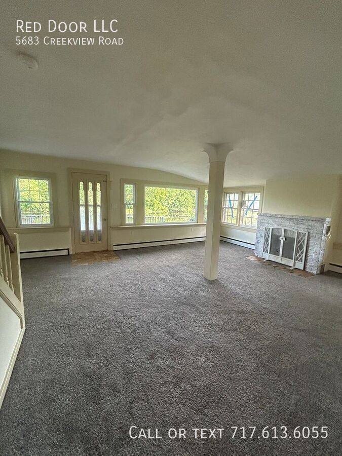 House for rent at 5683 Creekview Rd, Mechanicsburg, PA 17050