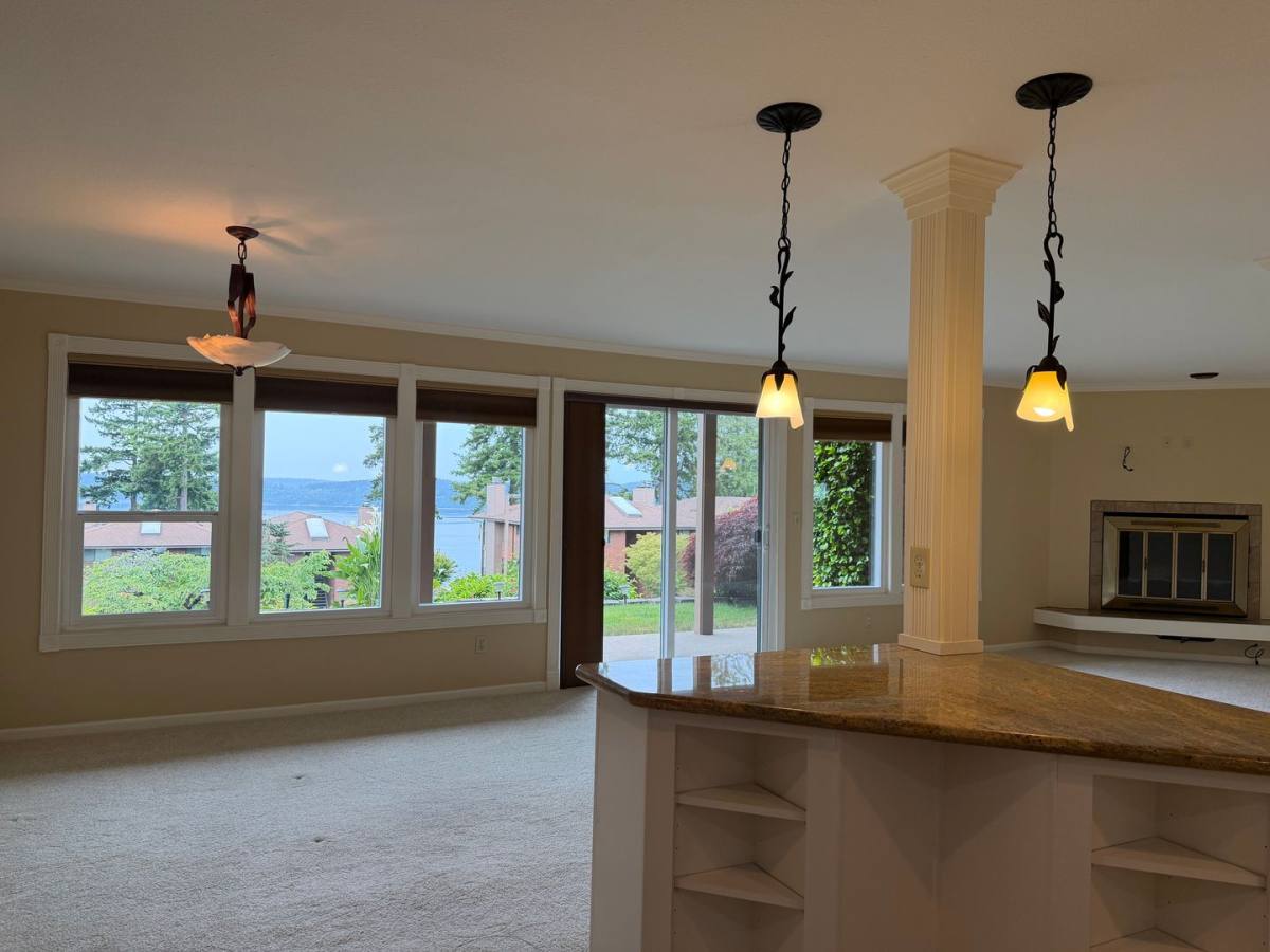 Apartment for rent at 8112 53rd Ave W, Mukilteo, WA 98275