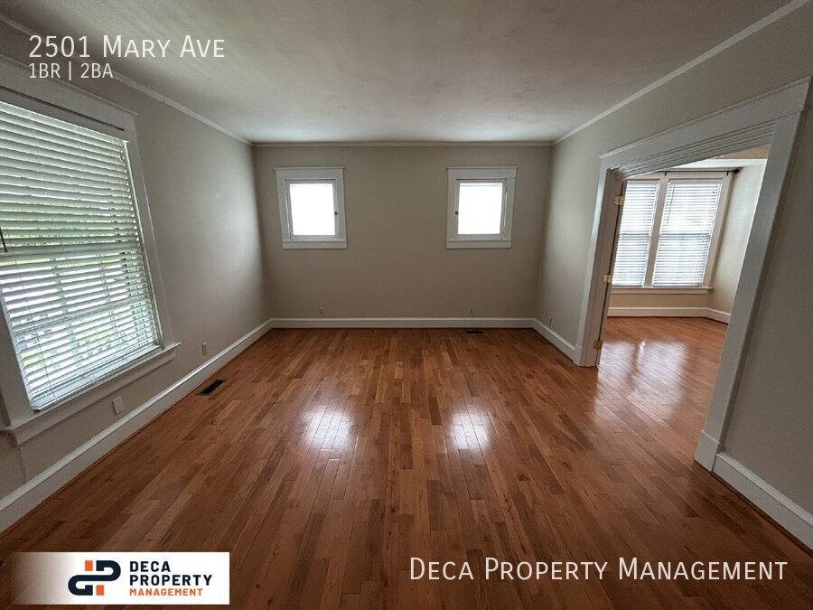 House for rent at 2501 Mary Ave, Saint Louis, MO 63144
