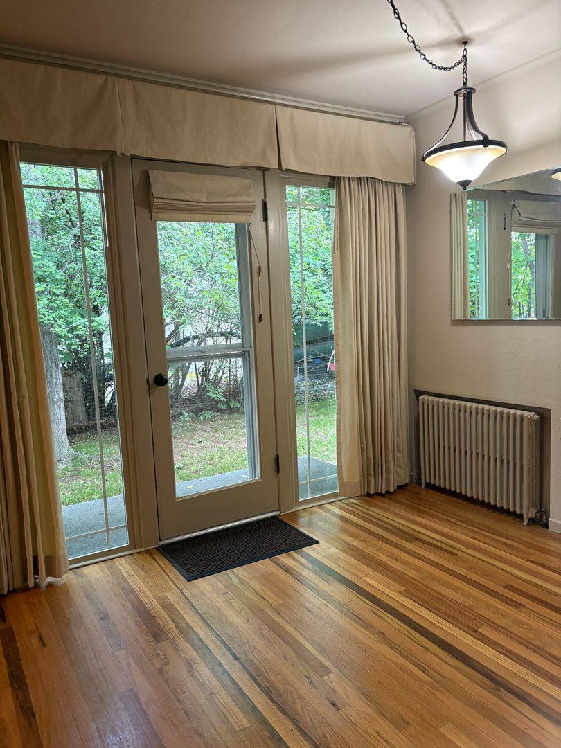 Apartment for rent at 220 S Ave W, Missoula, MT 59801