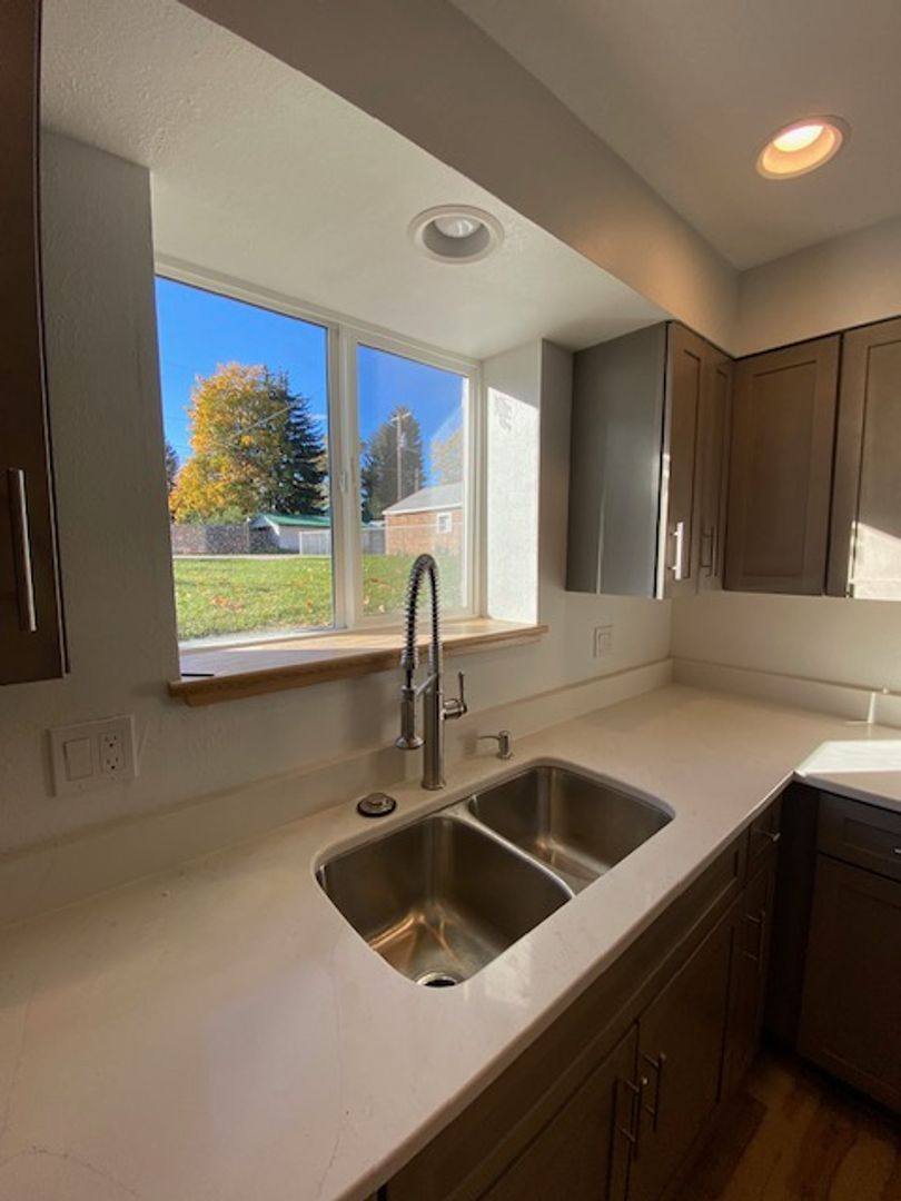 Apartment for rent at 1539 S 9th St W, Missoula, MT 59801
