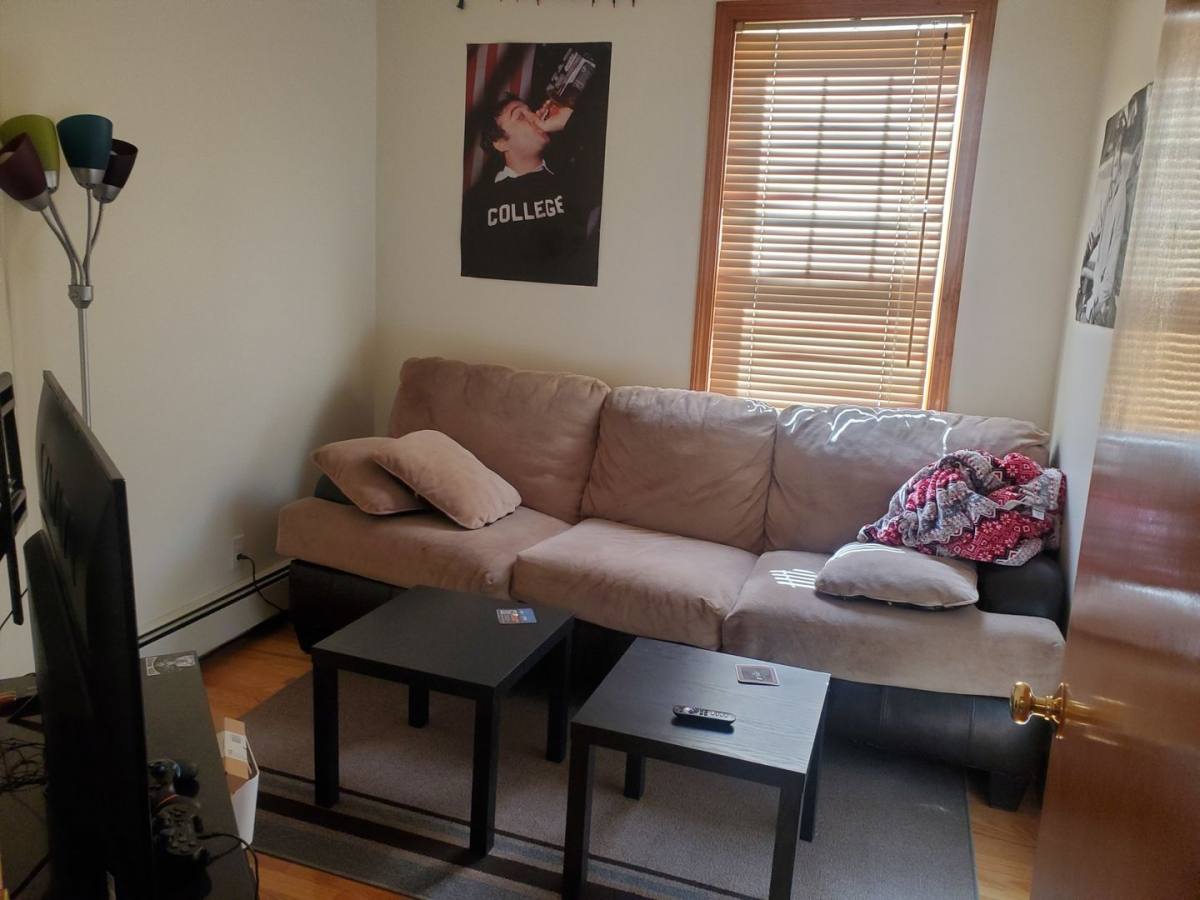 House for rent at 4 Dighton St #1, Brighton, MA 02135