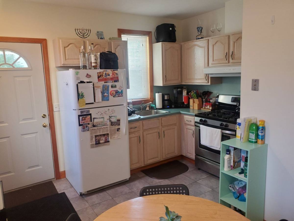 House for rent at 4 Dighton St #1, Brighton, MA 02135