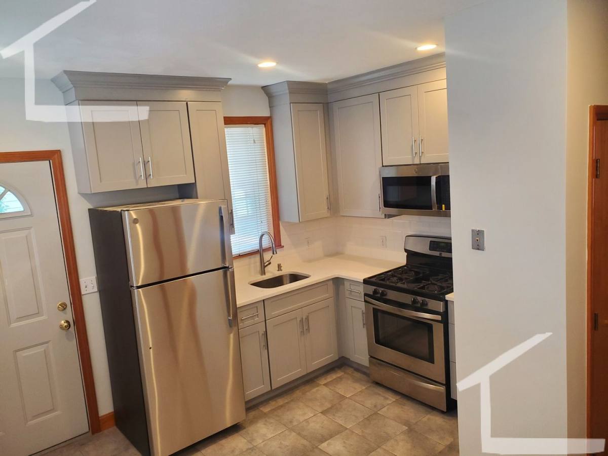 House for rent at 4 Dighton St #1, Brighton, MA 02135