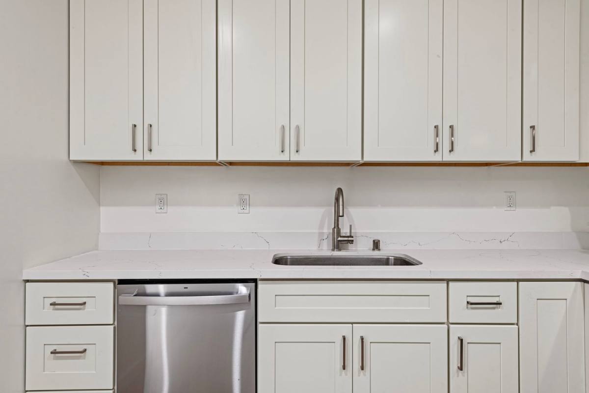 Apartment for rent at 901 Pine St, San Francisco, CA 94108