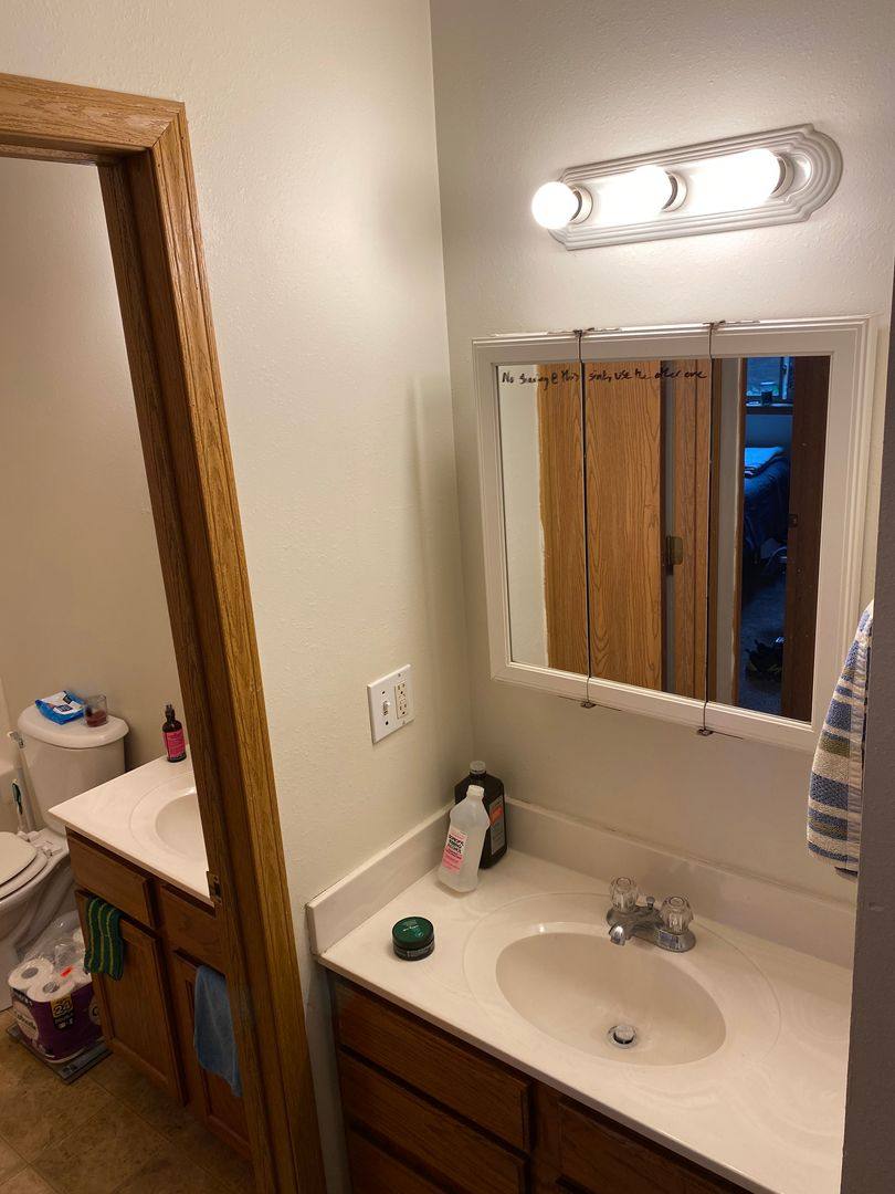 Apartment for rent at 625 12th St N, La Crosse, WI 54601