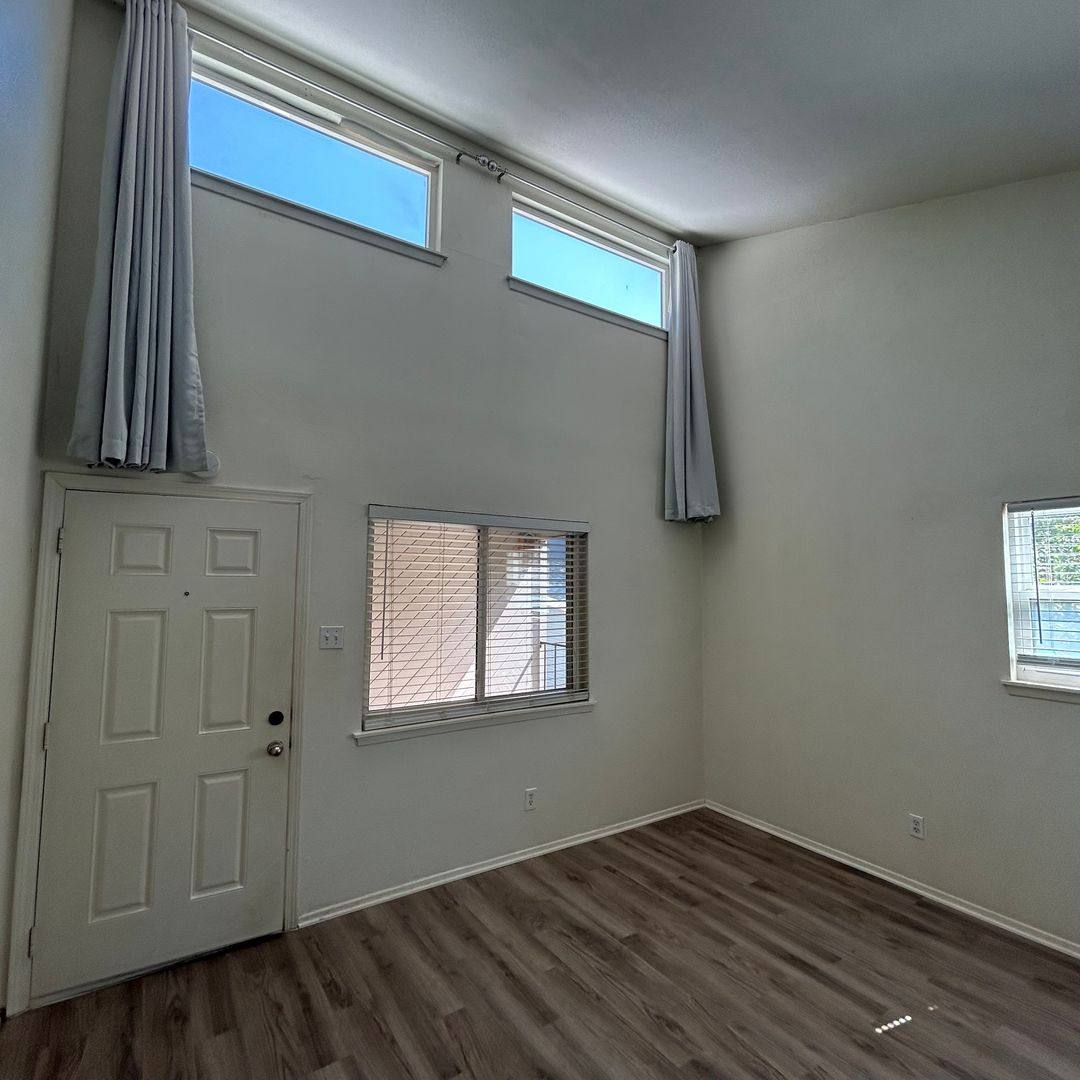 Condo for rent at 1106 W 22nd St, Austin, TX 78705