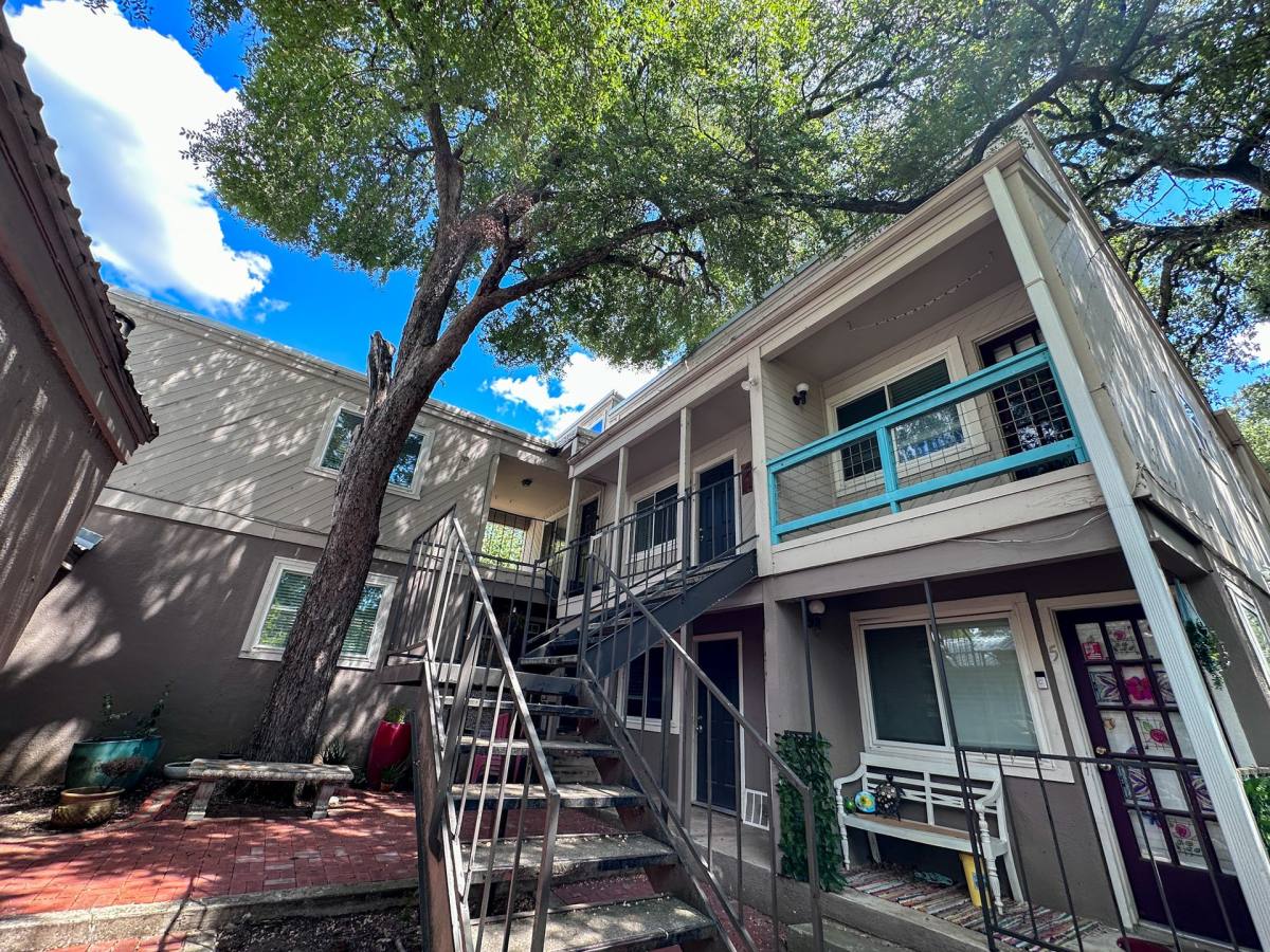 Condo for rent at 1106 W 22nd St, Austin, TX 78705
