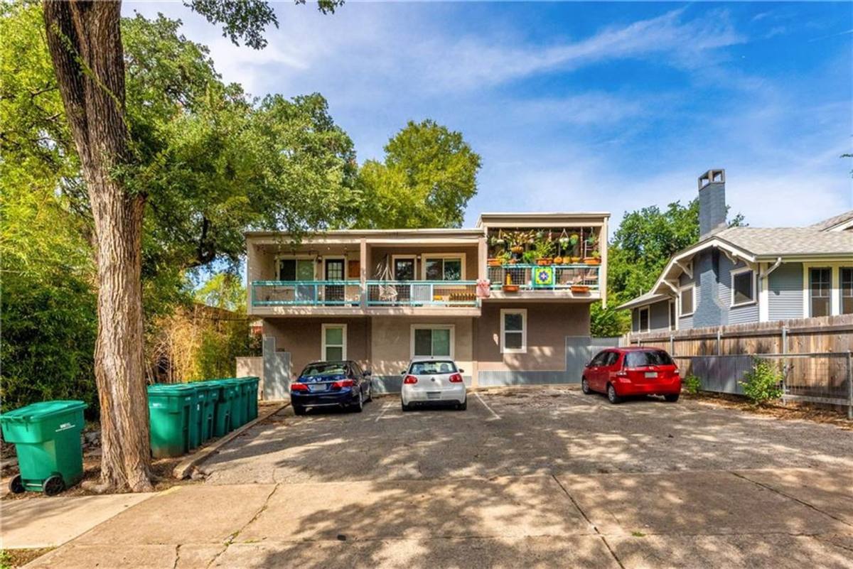 Condo for rent at 1106 W 22nd St, Austin, TX 78705