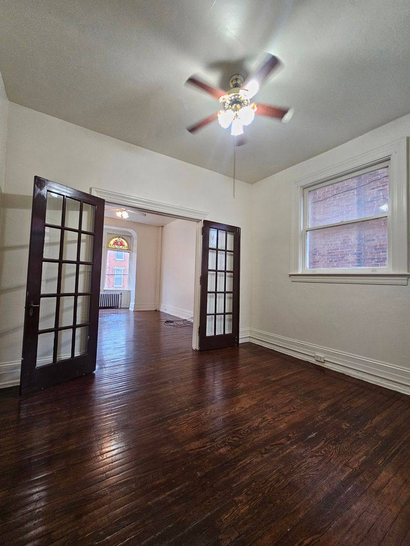 Apartment for rent at 152 E Philadelphia St, York, PA 17401
