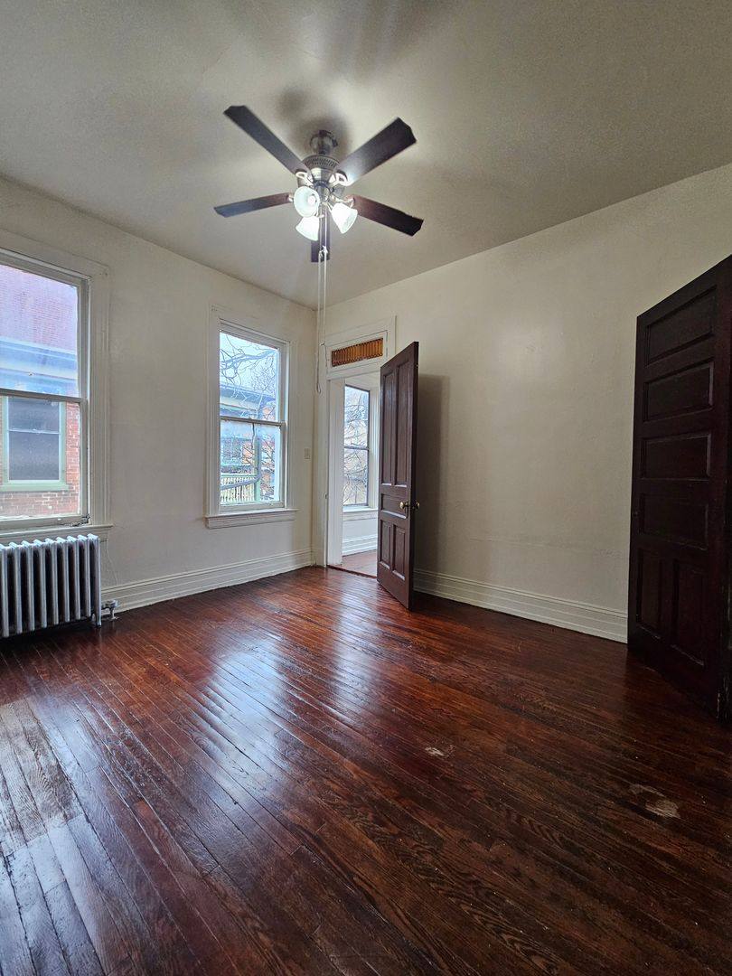 Apartment for rent at 152 E Philadelphia St, York, PA 17401