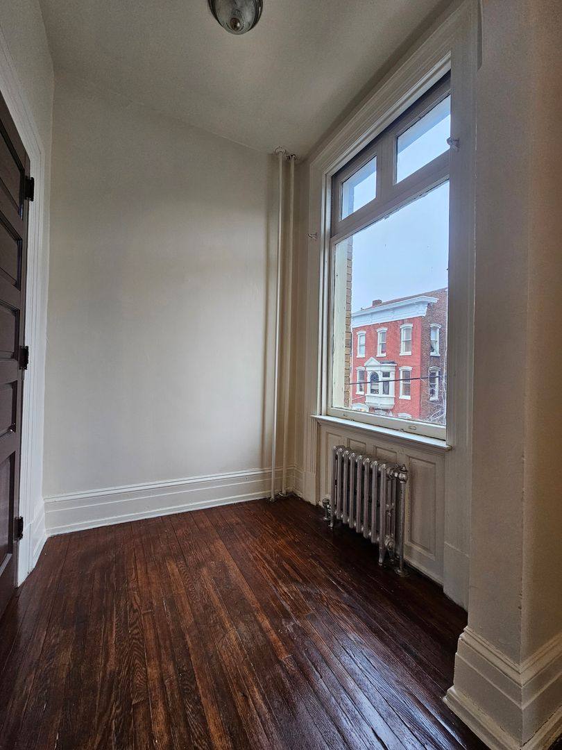 Apartment for rent at 152 E Philadelphia St, York, PA 17401