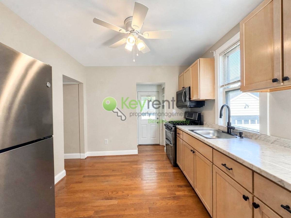 Apartment for rent at 1232 Alicia Ave, Teaneck, NJ 07666