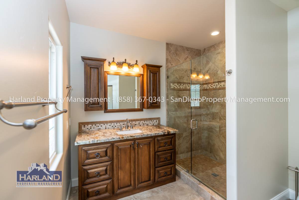 House for rent at 6271 Soledad Mountain Rd, La Jolla, CA 92037