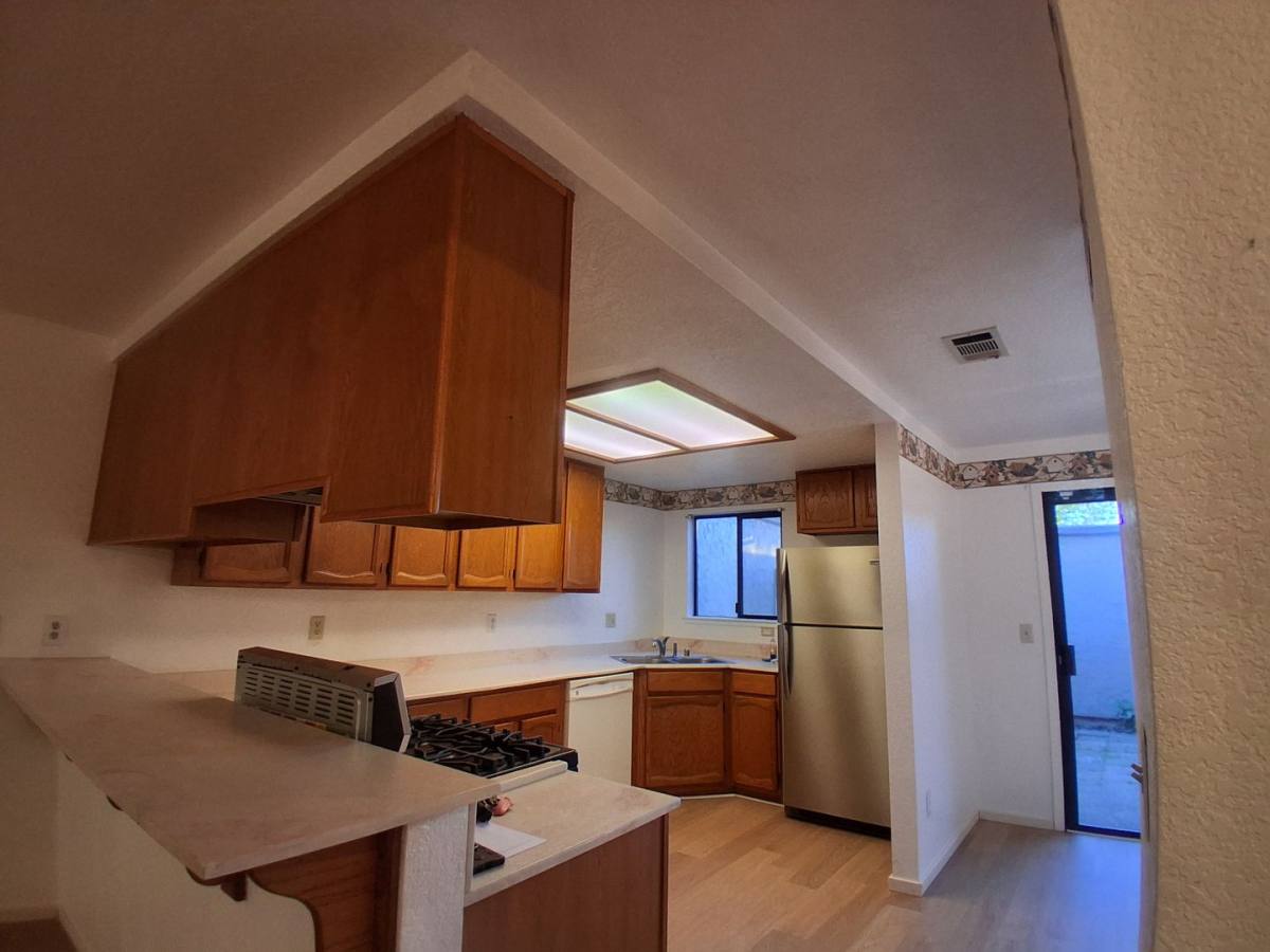 Apartment for rent at 4045 Dale Rd, Modesto, CA 95356