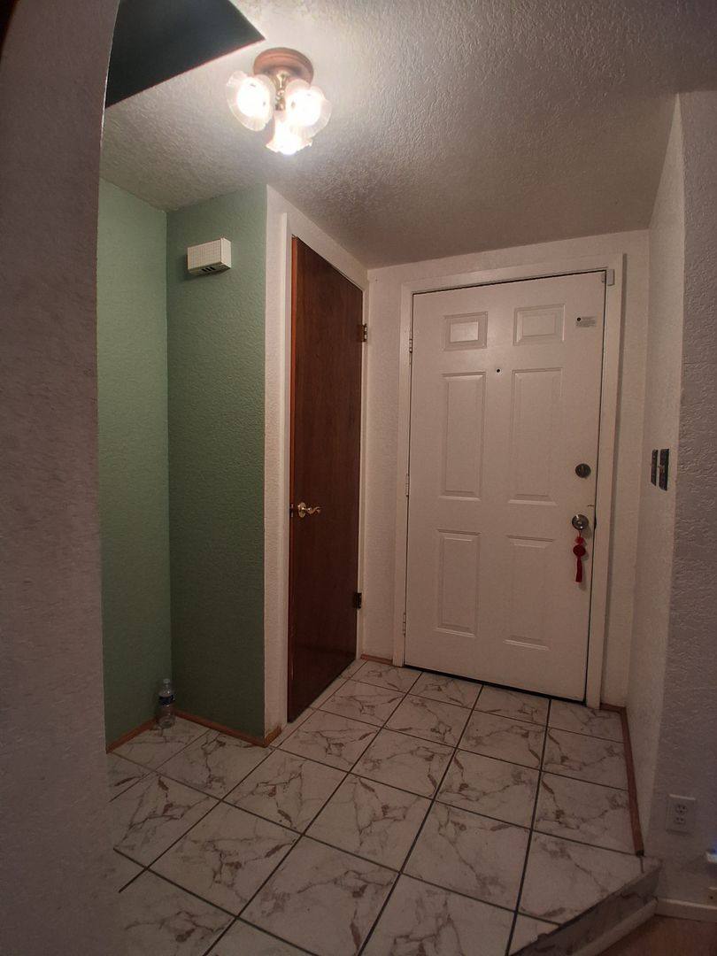 Apartment for rent at 4045 Dale Rd, Modesto, CA 95356