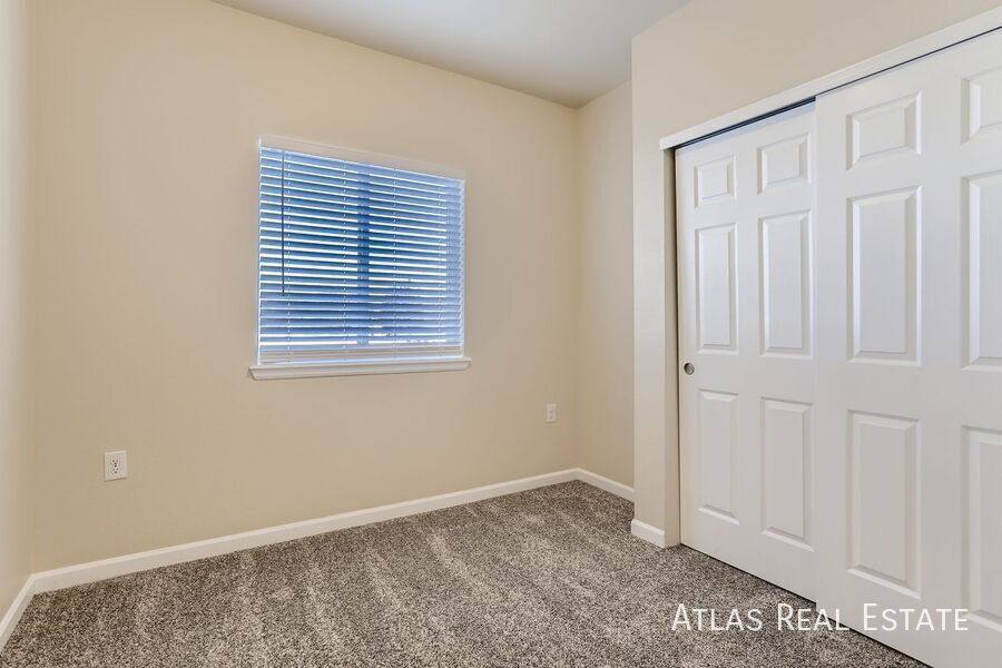 Apartment for rent at 15504 E Arizona Ave #203, Aurora, CO 80017