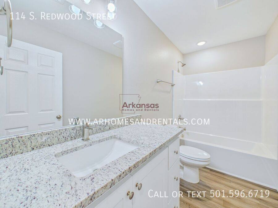 House for rent at 114 S Redwood St, North Little Rock, AR 72114