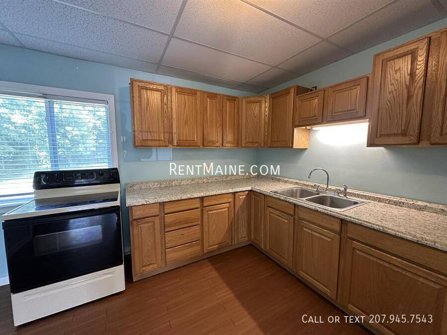 Apartment for rent at 28 Congress St #7, Old Town, ME 04468
