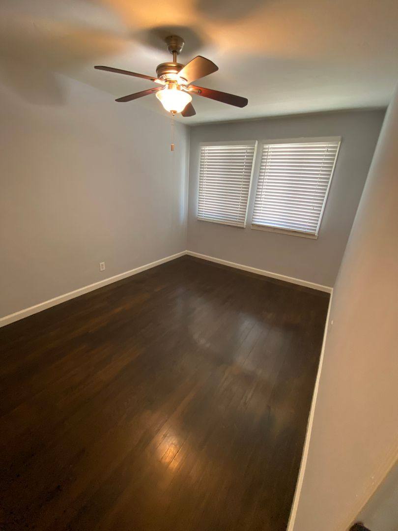 Apartment for rent at 2016 20th St, Bakersfield, CA 93301