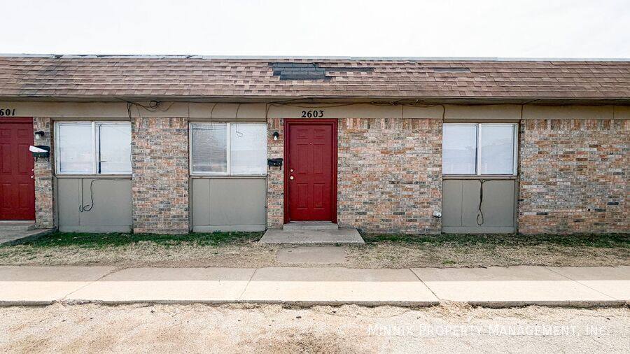 Apartment for rent at 1419 Yonkers #A, Plainview, TX 79072