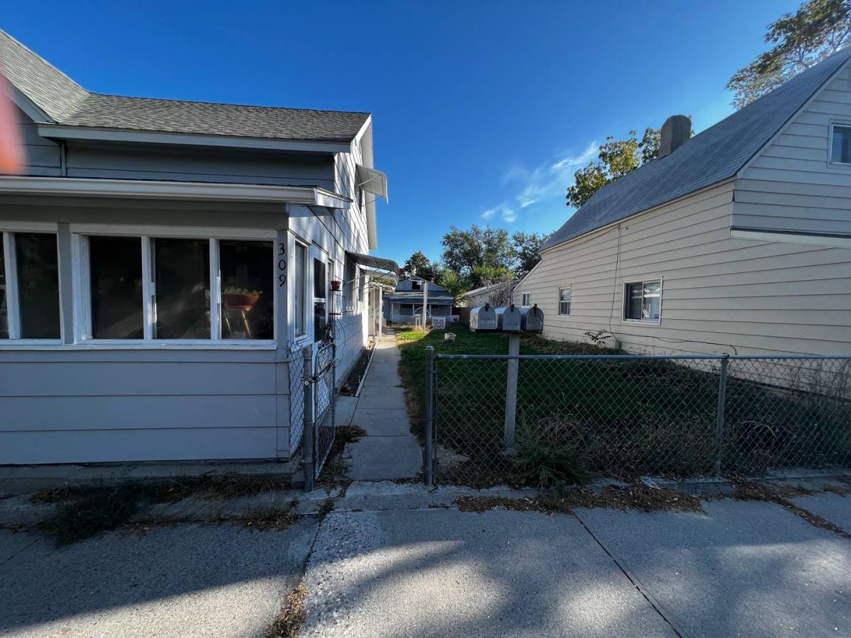 Apartment for rent at 309 S 33rd St, Billings, MT 59101