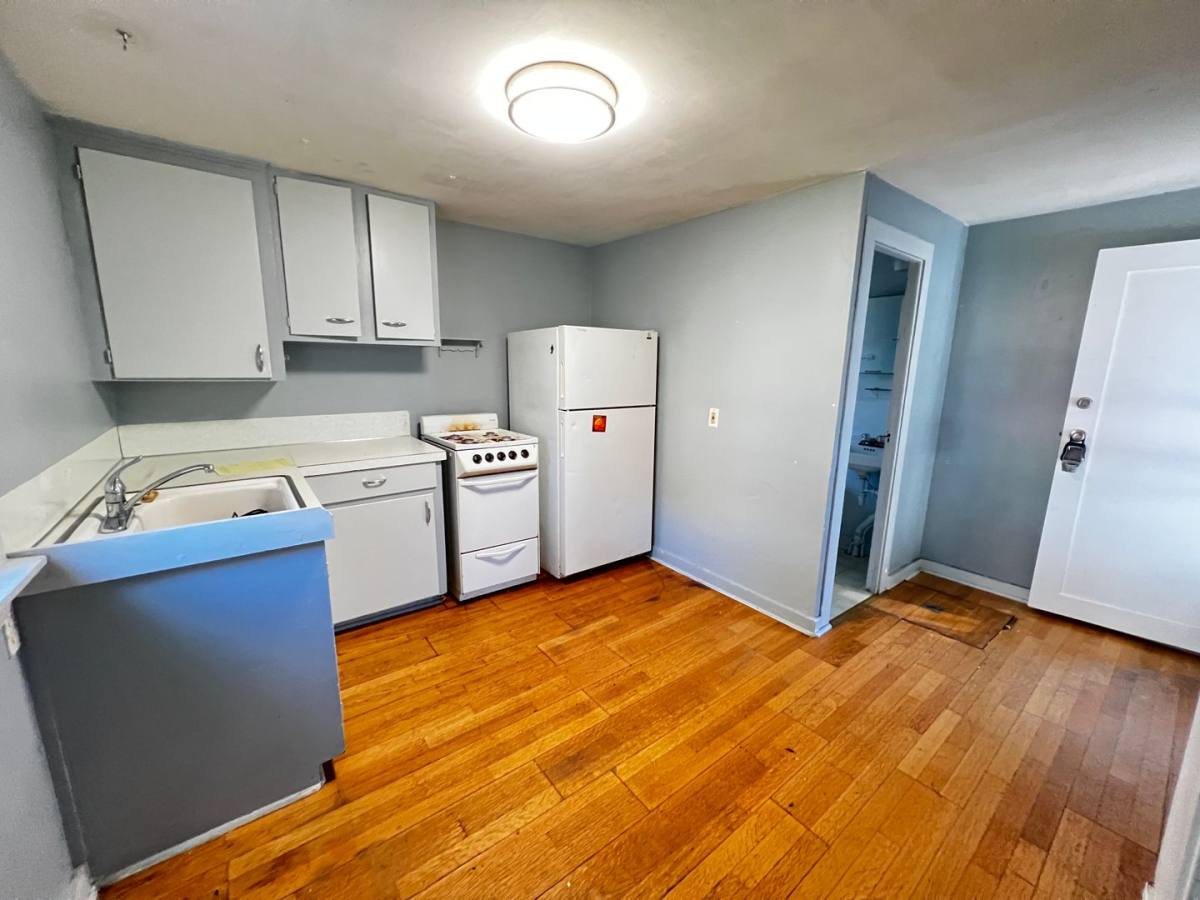 Apartment for rent at 309 S 33rd St, Billings, MT 59101