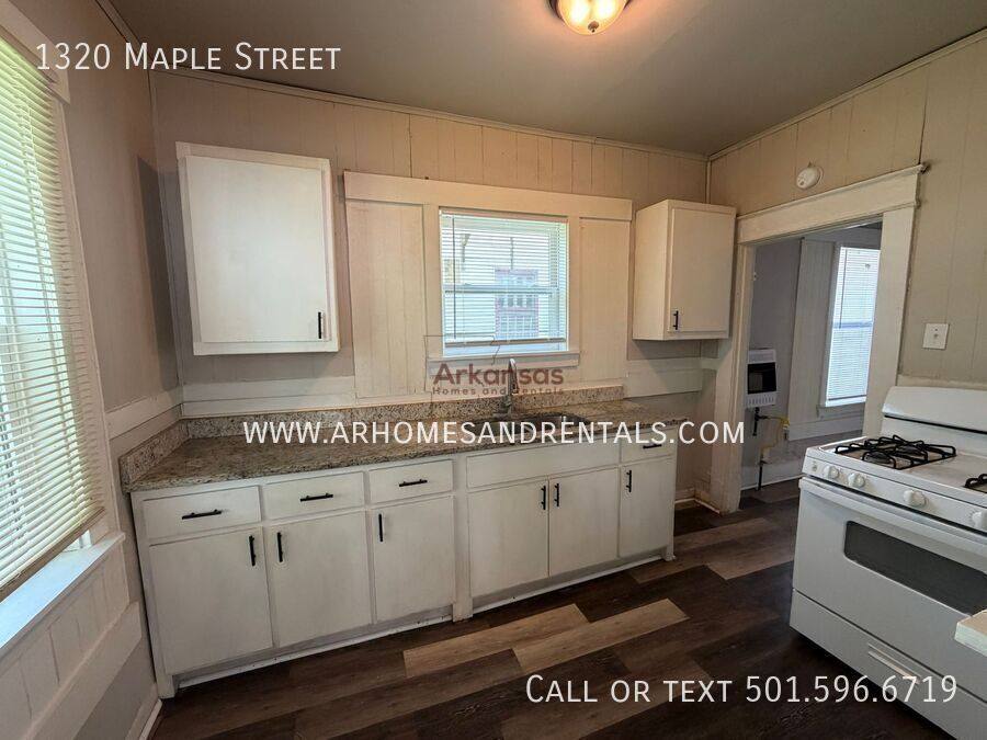 Apartment for rent at 1320 Maple St, North Little Rock, AR 72114