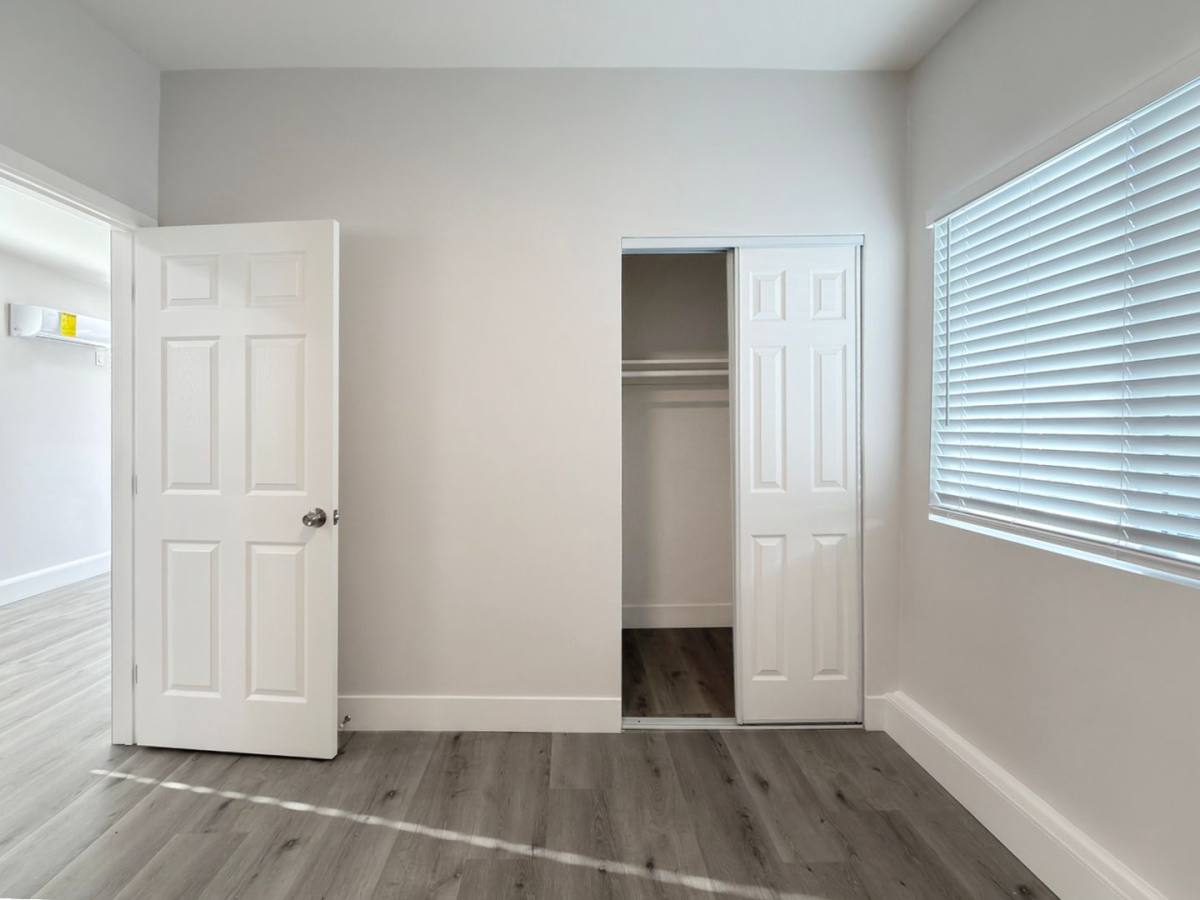 Apartment for rent at 2123 Martin Luther King Jr Ave, Long Beach, CA 90806