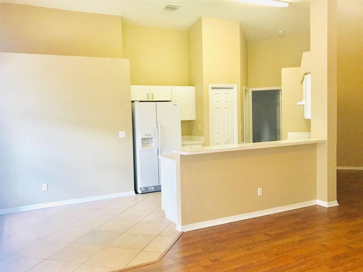 House for rent at 4617 Newbourne Way, Valrico, FL 33594