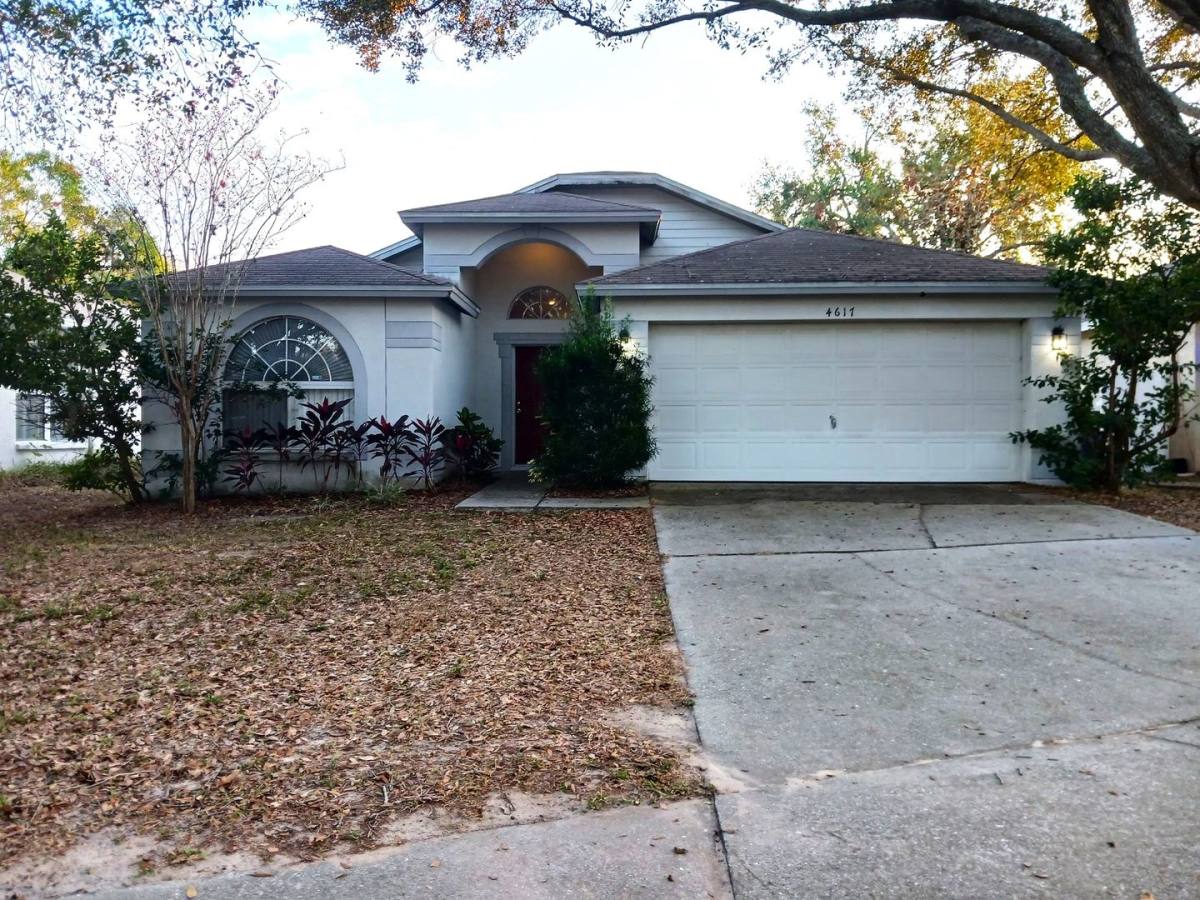 House for rent at 4617 Newbourne Way, Valrico, FL 33594