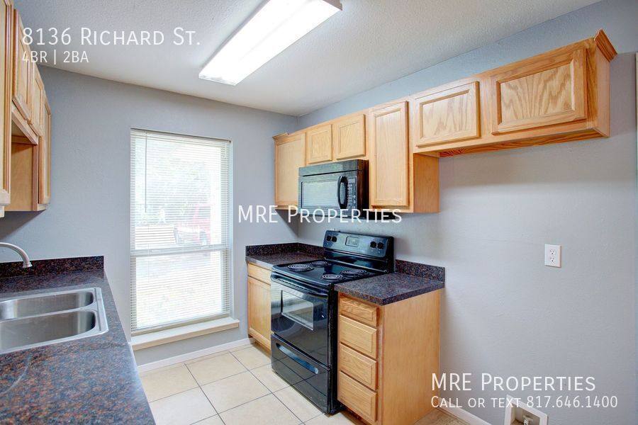 House for rent at 8136 Richard St, Fort Worth, TX 76108