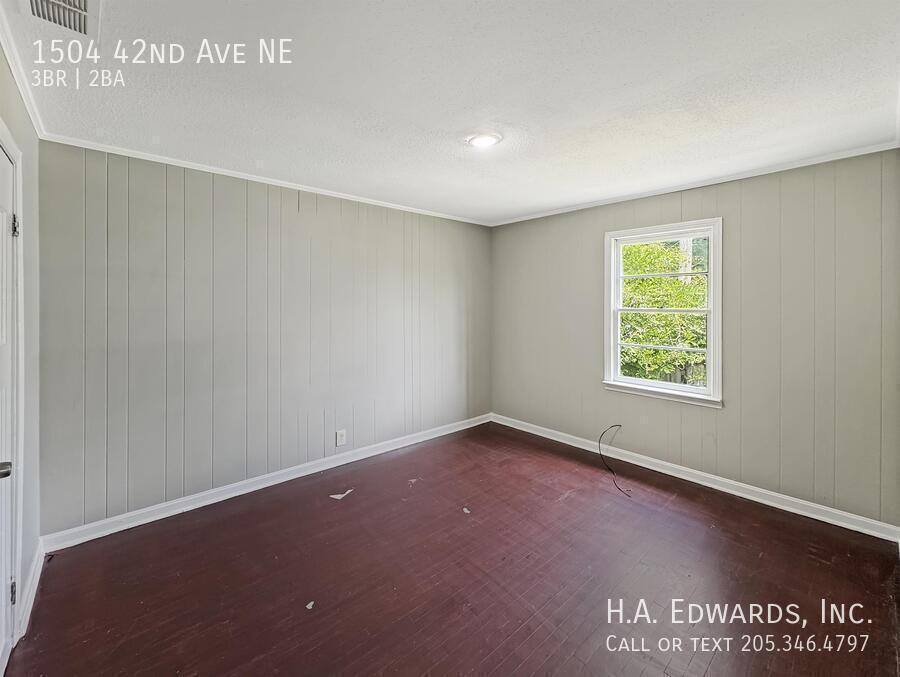 House for rent at 1504 42nd Ave NE, Tuscaloosa, AL 35404