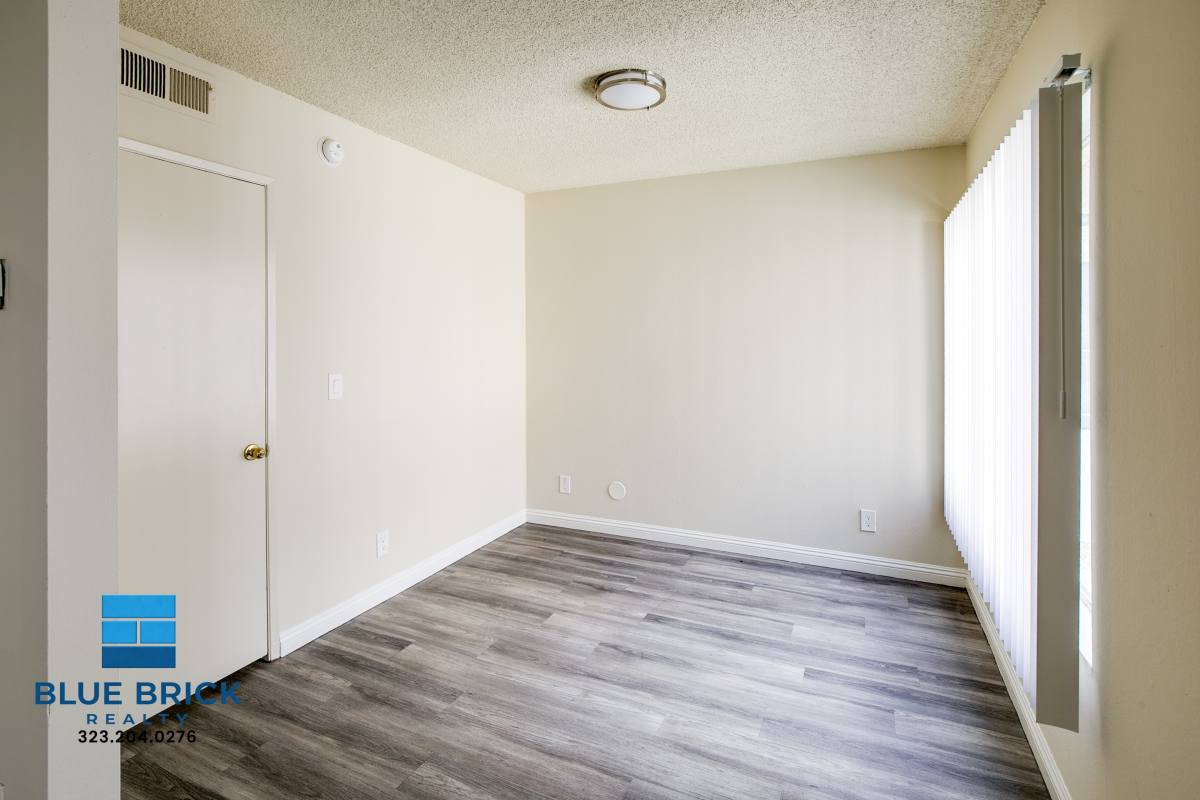 Apartment for rent at 451 S Harvard Blvd #211, Los Angeles, CA 90020